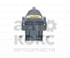 Котушка запалювання BOSCH 0 986 221 000 VW Caddy Golf Polo Skoda Octavia- фото 3 | Интернет-магазин Авто-Кокс