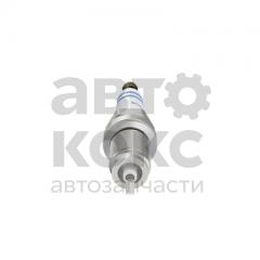 Свічка запалювання BOSCH 0 242 235 775 VW Golf Jetta Passat Skoda Octavia- фото 4 | Интернет-магазин Авто-Кокс