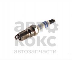 Свічка запалювання BOSCH 0 242 240 620 Ford Mondeo C-Max Focus