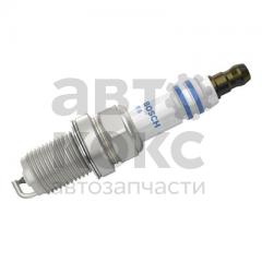 Свічка запалювання BOSCH 0 242 240 653 VW Boara Caddy Skoda Octavia Superb Opel Astra- фото 2 | Интернет-магазин Авто-Кокс