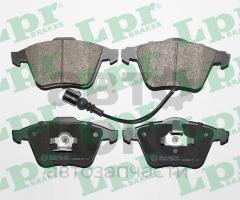 Колодки гальмові передні LPR 05P1270 VW Golf Passat Skoda Superb 1.4-3.6