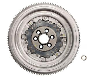 Маховик LUK 415074409 VW Caddy Golf Passat Skoda Octavia Superb Yeti 2.0- фото 1
