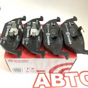 Колодки гальмові передні Brembo BM P85041 VW Bora Golf Skoda Octavia Fabia Rapid- фото 1
